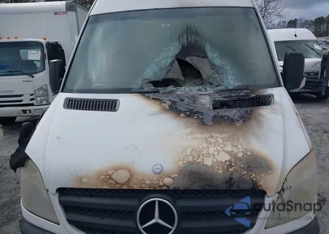 2013 Mercedes-Benz Sprinter 2500 High Roof из США, поврежденный, VIN WD3PE8CC7D5762247